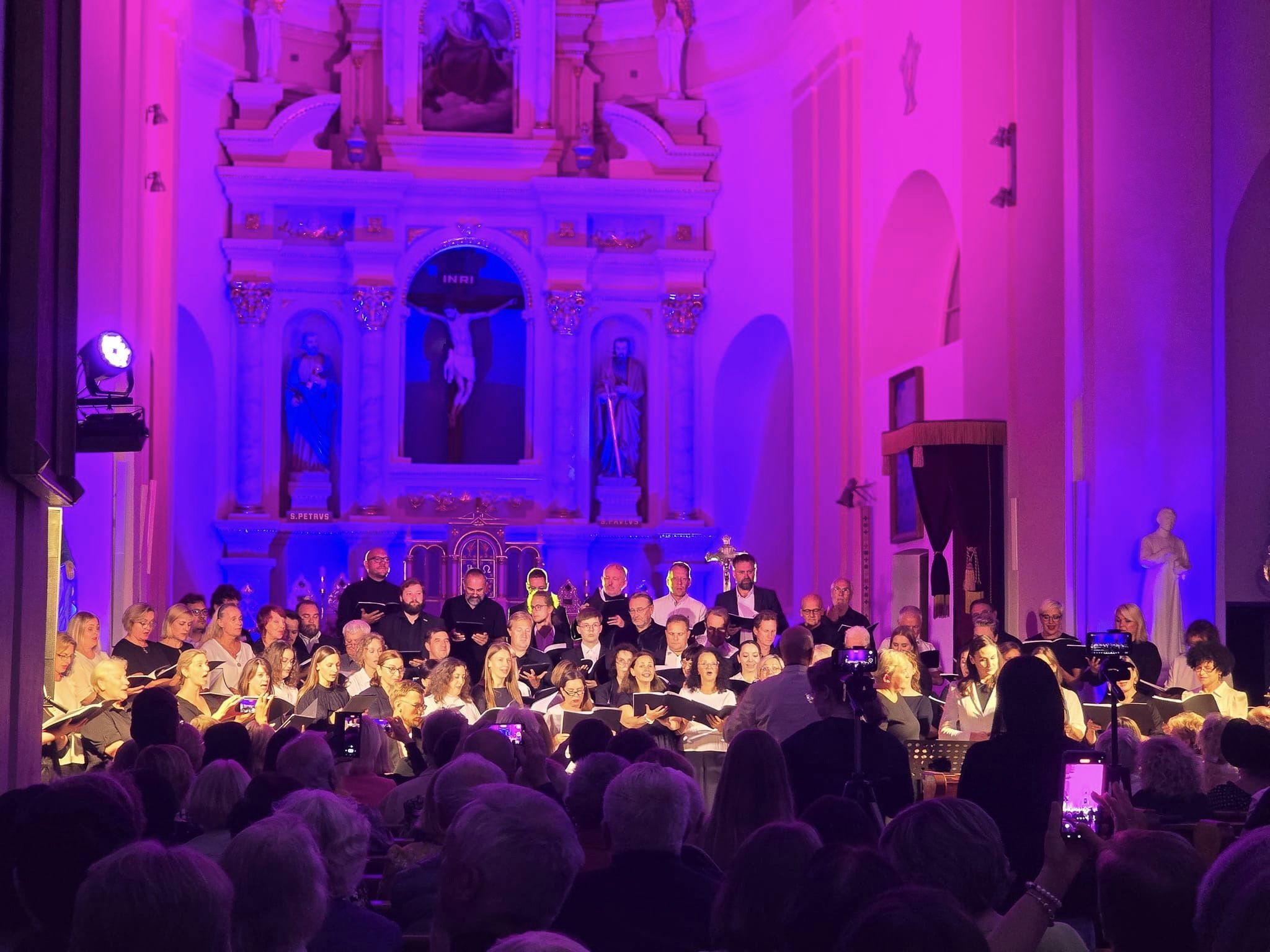 Lietuvos chorų vadovų Vasaros akademijos choro studijos koncertas Molėtų bažnyčioje