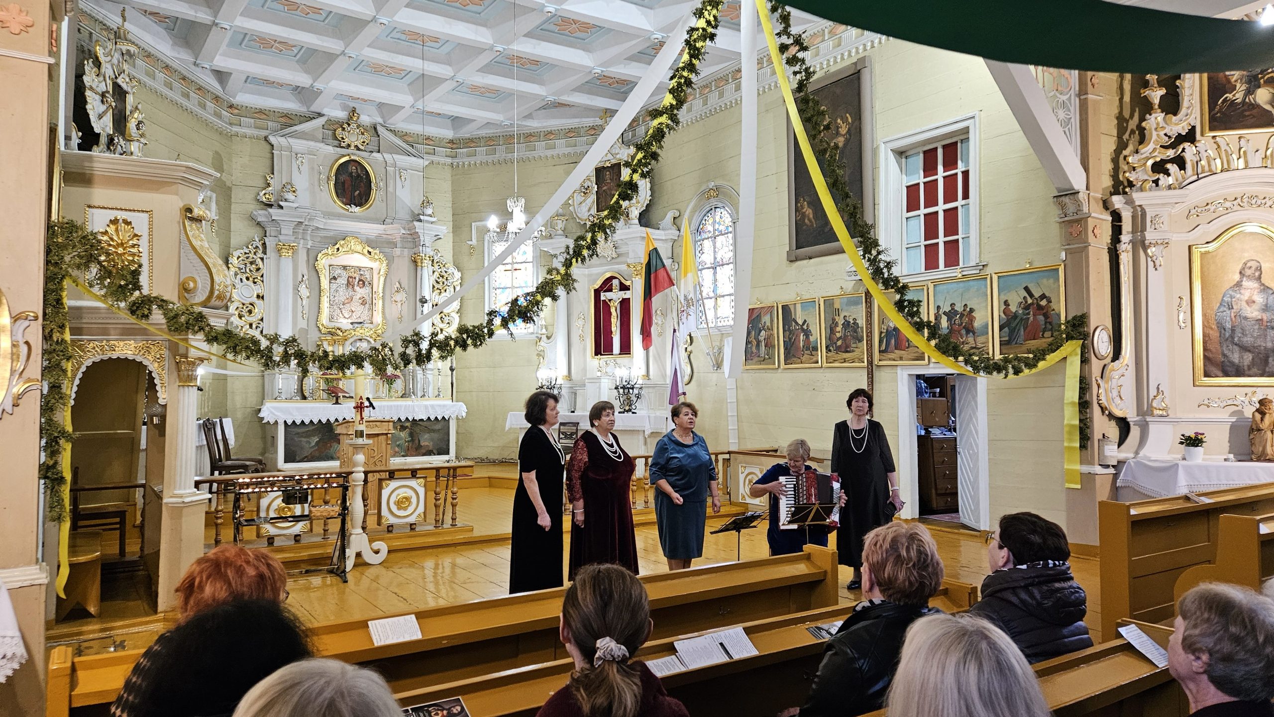 Rudens šviesoje paminėta Tarptautinė pagyvenusių žmonių diena Inturkėje