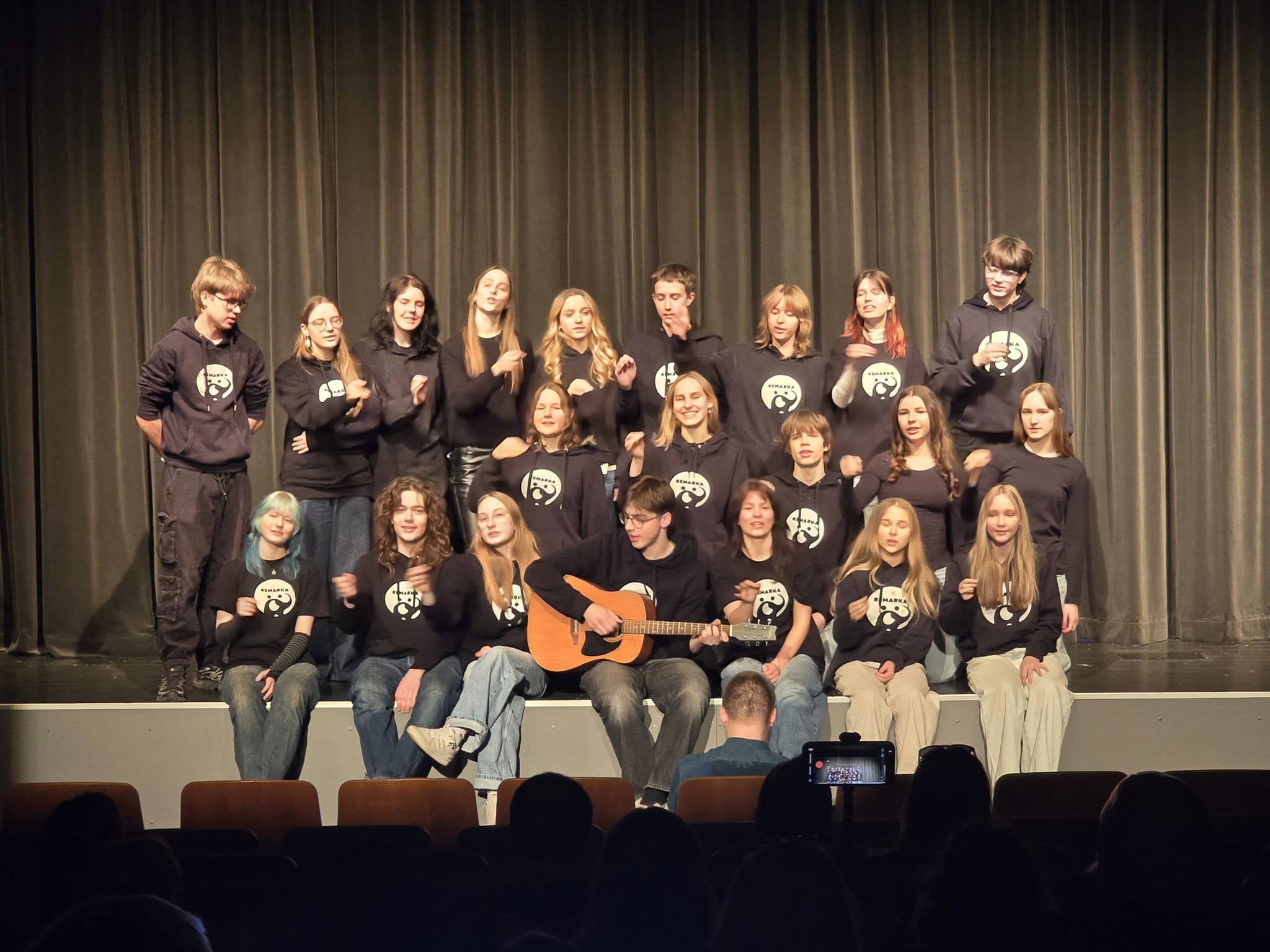 XIII-ojo Lietuvos vaikų ir jaunimo teatrų festivalio „Šimtakojis“ regioninis turas Molėtuose